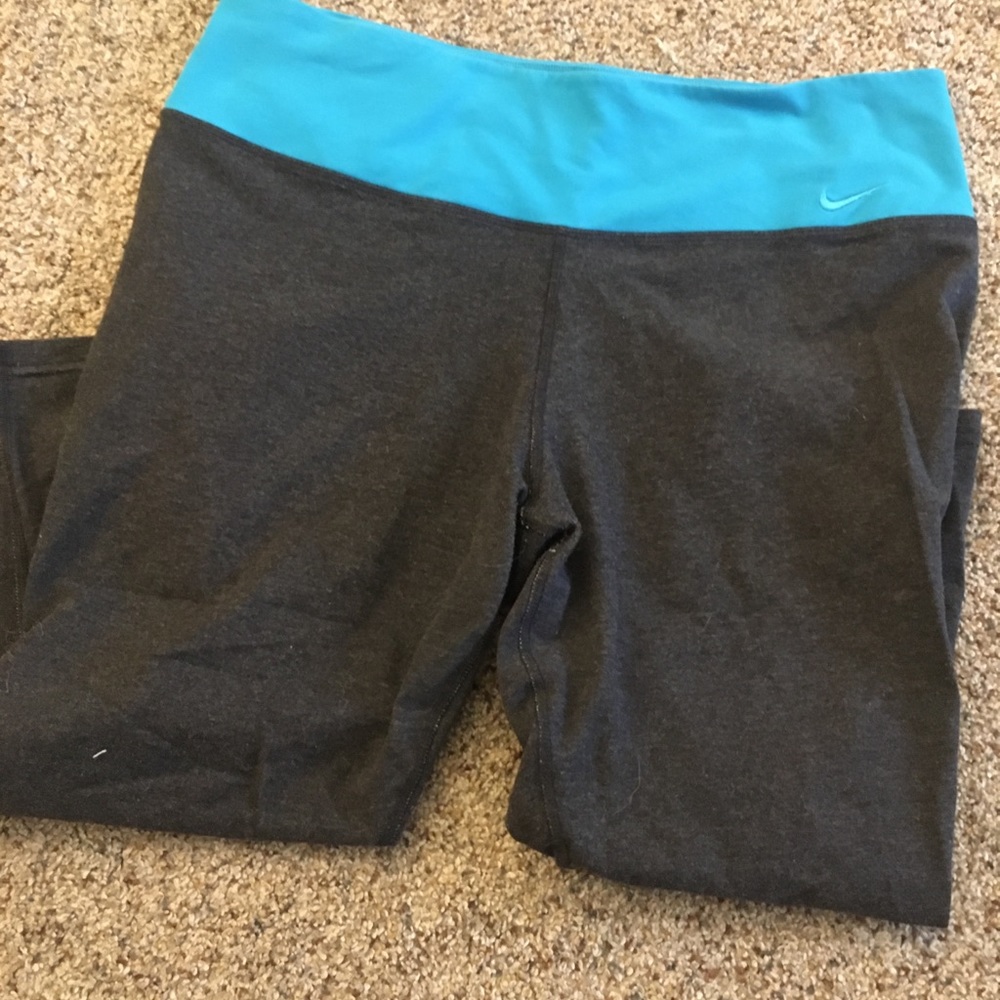 Nike yoga pants